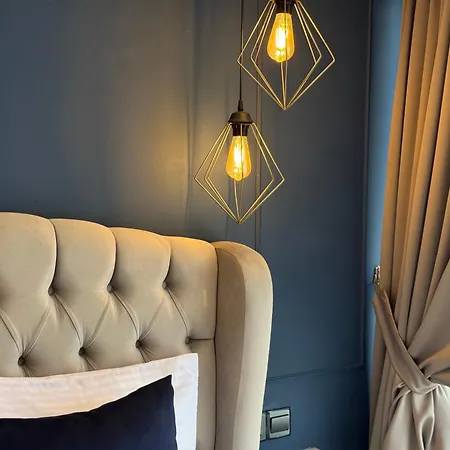 Majestic Tiny With Private Pool Lodge