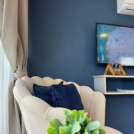 Majestic Tiny With Private Pool * Trikomo